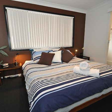 Beachfront Apartments Narooma Bilik gambar